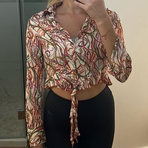 Cream paisley tie up blouse✨